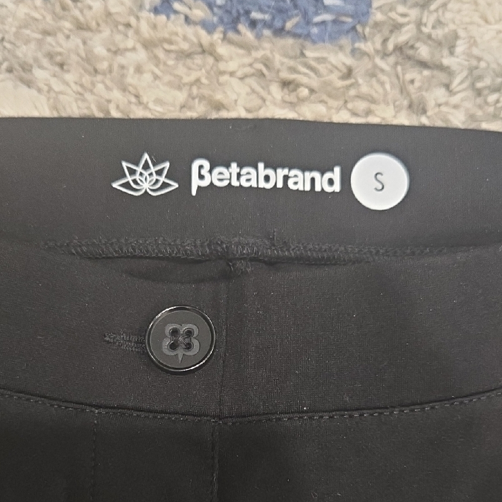 Betabrand Women's Black Capris - Picture 2 of 2